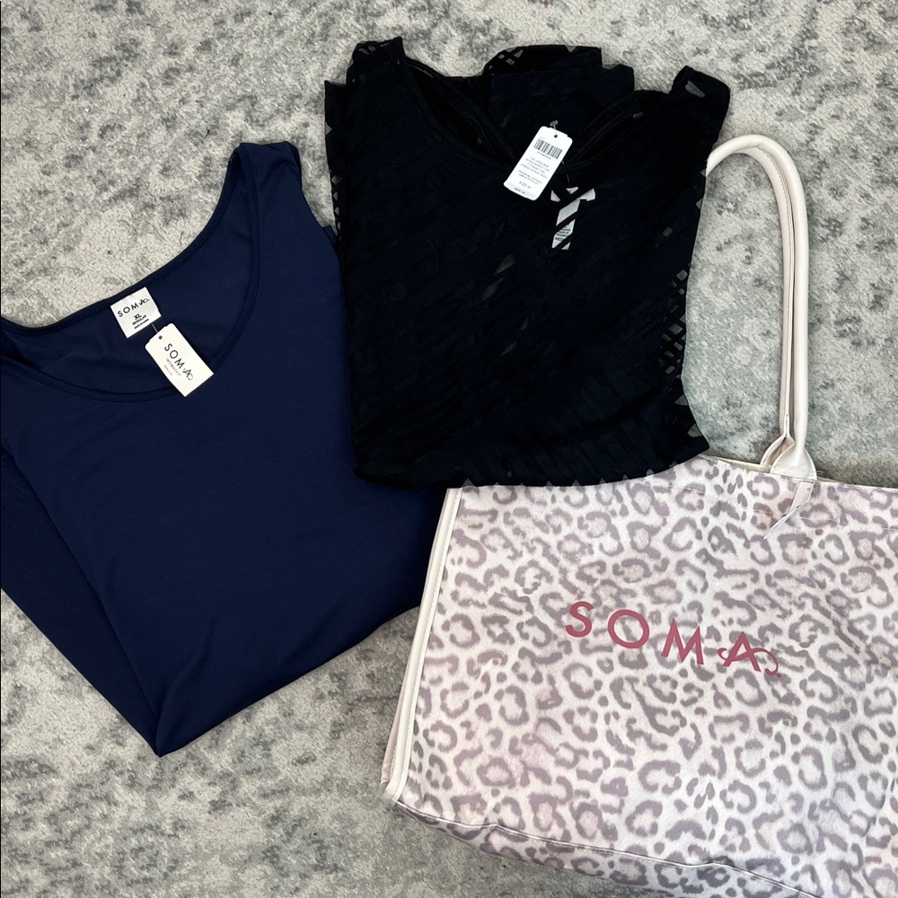 SOMA BUNDLE OF BLUE TOP SZ XL BLACK TUNIC TOP SZ MED AND TOTE BAG ALL NWT